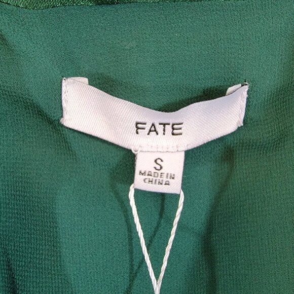 Fate V-Neck Wrap Mini Dress Holly Green Womens Size Small NEW NWT‎ - Picture 2 of 12